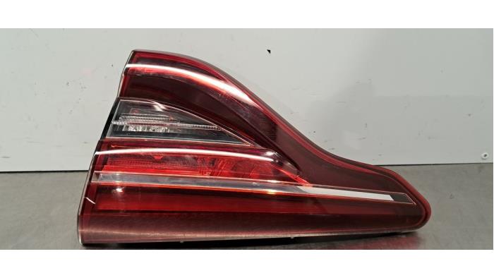 Feu arrière droit Renault Clio