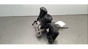 Gebruikte Motorrubber Toyota Yaris IV (P21/PA1/PH1) 1.5 12V Hybrid 115 Prijs € 36,30 Inclusief btw aangeboden door Autohandel Didier