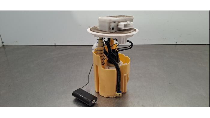 Pompe carburant électrique Renault Clio