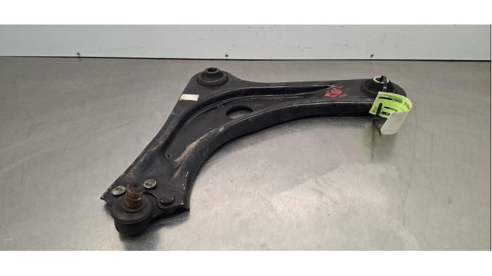 Bras de suspension avant gauche Citroen C3