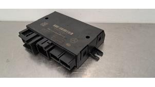 Gebruikte Module Trekhaak Mercedes GLA (156.9) 1.6 180 16V Prijs € 66,55 Inclusief btw aangeboden door Autohandel Didier