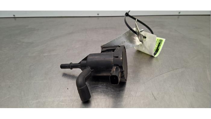 Limiteur de pression carburant Mercedes GLA