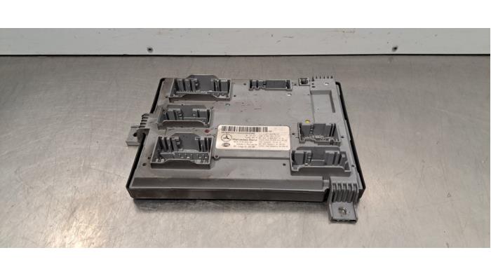 Ordinateur contrôle fonctionnel Mercedes EQS