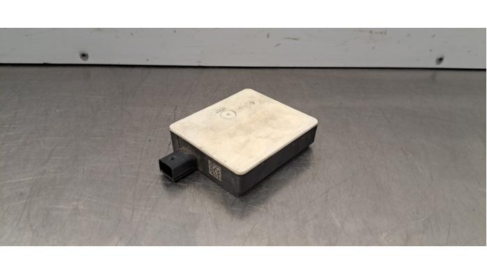 Capteur radar Mercedes EQS