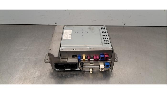 Module radio Mercedes EQS