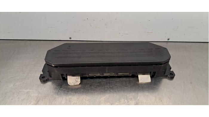 Airbag genou Mercedes EQS