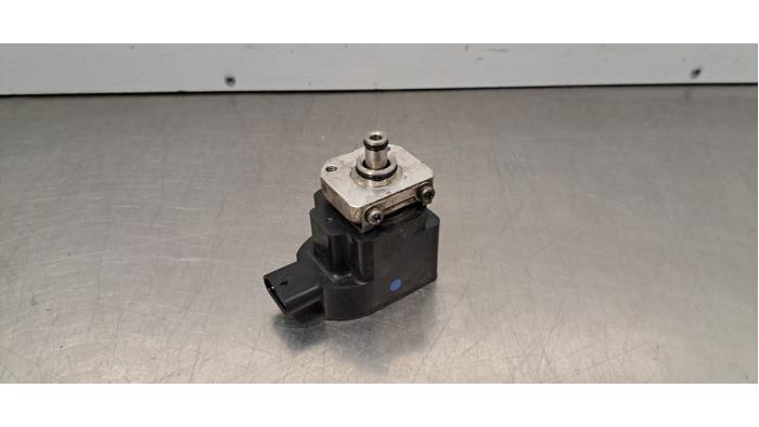 Commutateur pression d'huile Mercedes EQS