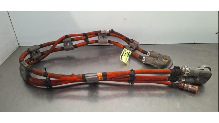 Câble haute tension Mercedes EQS
