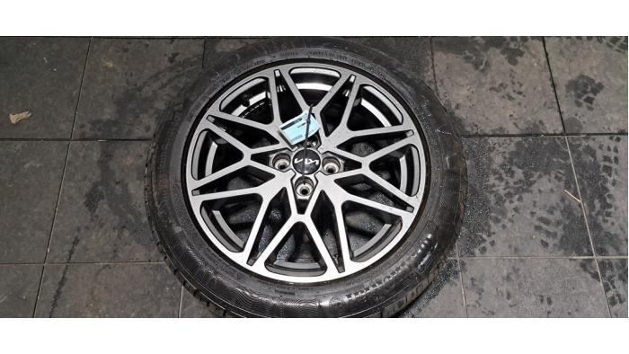 Jante + pneumatique Kia Stonic