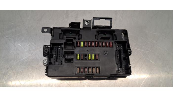 Computer Body Control van een Peugeot Boxer (U9) 2.2 Blue HDi 120 2022