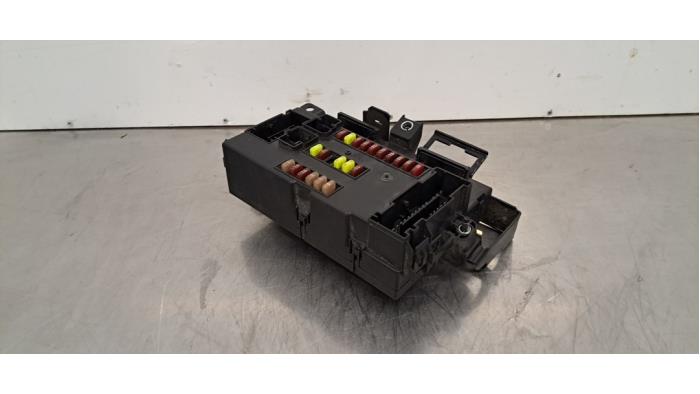 Computer Body Control van een Peugeot Boxer (U9) 2.2 Blue HDi 120 2022