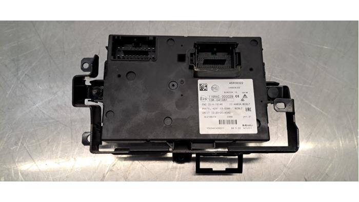 Computer Body Control van een Peugeot Boxer (U9) 2.2 Blue HDi 120 2022