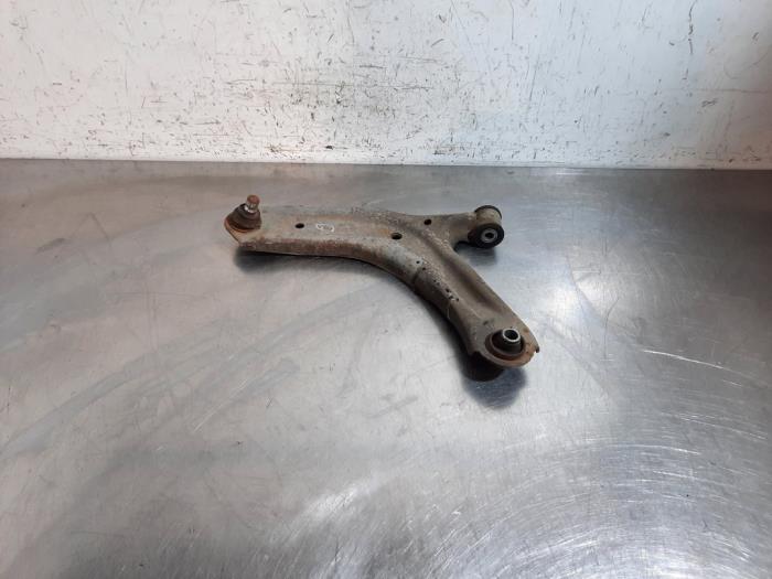 Bras de suspension avant gauche Renault Kwid