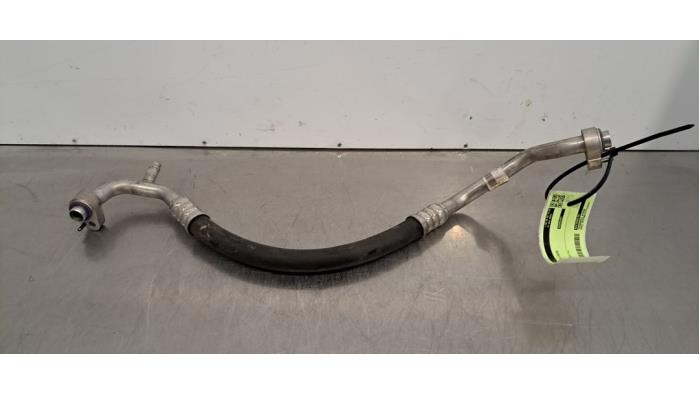 Tuyau clim Mercedes Vito