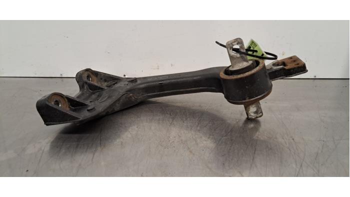 Support cardan Mercedes Vito