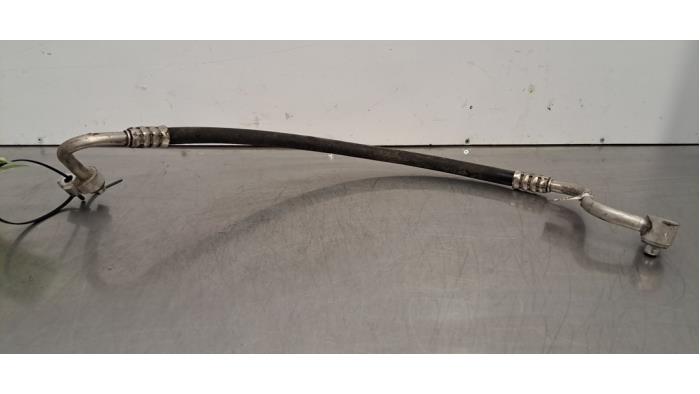 Tuyau clim Mercedes Vito