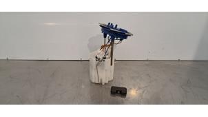Gebruikte Tank element Pomp Volkswagen Polo VI (AW1) 1.0 MPI 12V Prijs € 96,80 Inclusief btw aangeboden door Autohandel Didier