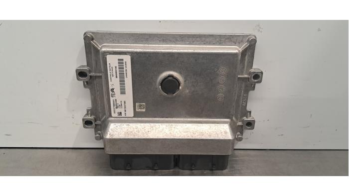 Ordinateur gestion moteur Opel Corsa