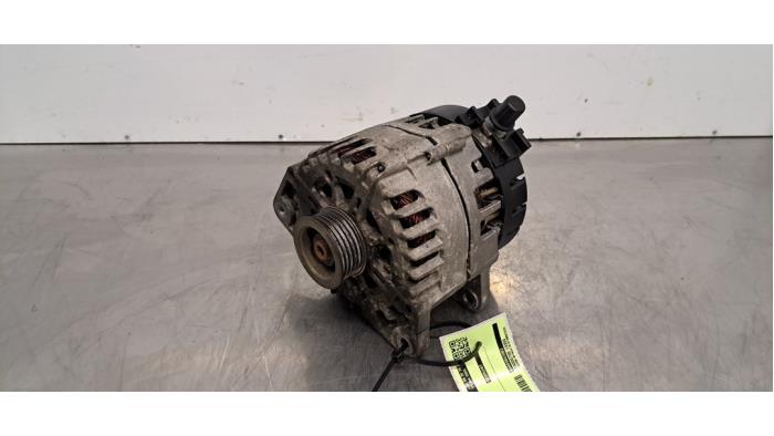 Dynamo Mercedes GLB-Klasse