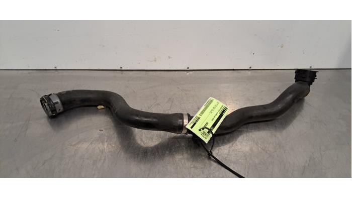 Tuyau radiateur Mercedes GLB-Klasse