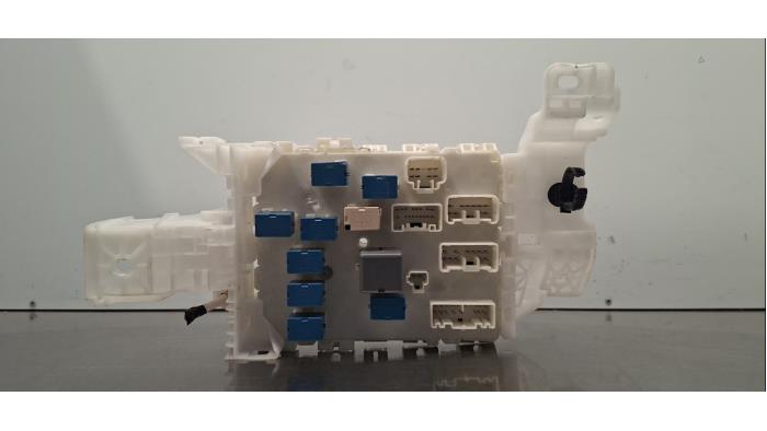 Boîte à fusibles Suzuki S-Cross