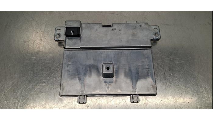 Chargeur sans fil Tesla Model Y