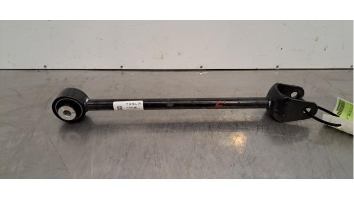 Bras de suspension arrière gauche Tesla Model Y