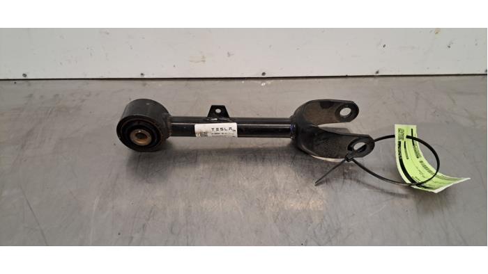 Bras de suspension arrière gauche Tesla Model Y