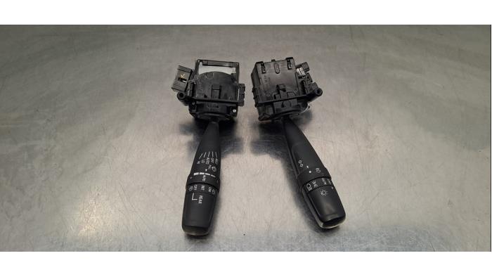 Kit manettes de commande Suzuki S-Cross