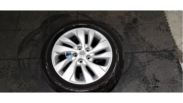 Jante + pneumatique Suzuki S-Cross