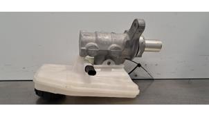 Gebruikte Hoofdremcilinder Tesla Model Y (5YJY) Long Range,Performance Prijs € 66,55 Inclusief btw aangeboden door Autohandel Didier