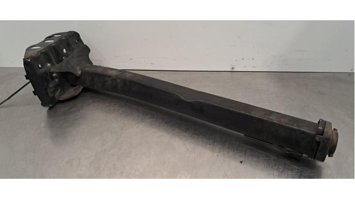 Support partie avant Peugeot 3008