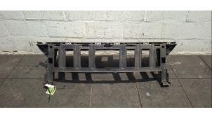 Gebruikte Frontpaneel Peugeot 3008 II (M4/MC/MJ/MR) 1.5 BlueHDi 130 Prijs € 133,10 Inclusief btw aangeboden door Autohandel Didier