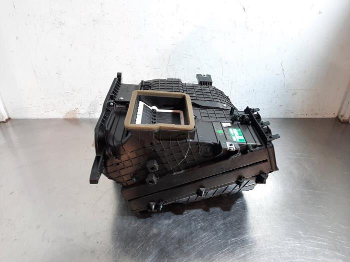 Boîtier chauffage MG MG4