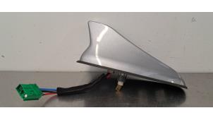 Gebruikte Antenne Kia Ceed Sportswagon (CDF) 1.6 GDI 16V PHEV Prijs € 133,10 Inclusief btw aangeboden door Autohandel Didier