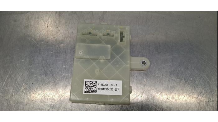 Module (divers) Tesla Model Y