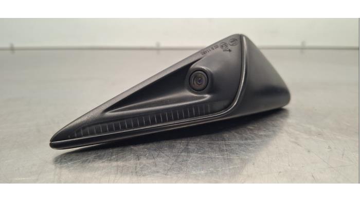 Caméra à 360 degrés Tesla Model Y