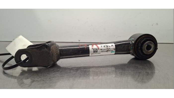 Bras de suspension arrière droit Tesla Model Y