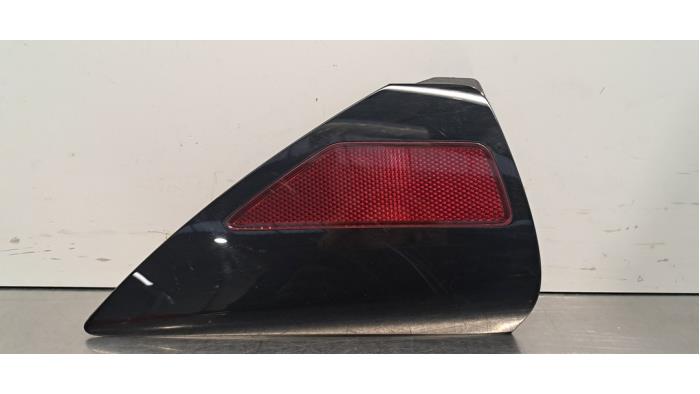 Pare-chocs réflecteur arrière droit Tesla Model Y