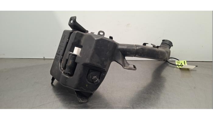 Réservoir lave-glace avant Tesla Model Y