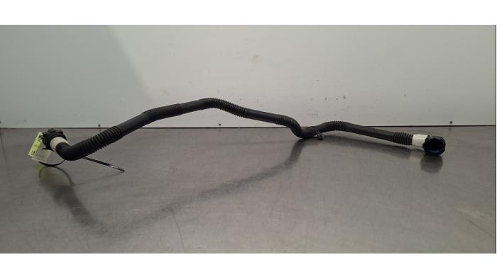 Tuyau radiateur Tesla Model Y