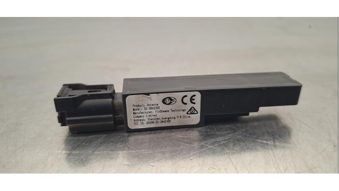 Entrée sans clé - Antenne BYD SEAL