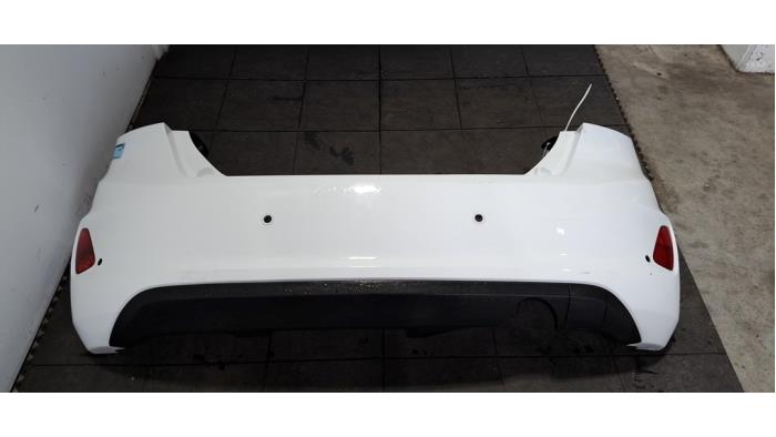 Pare-chocs arrière Ford Fiesta