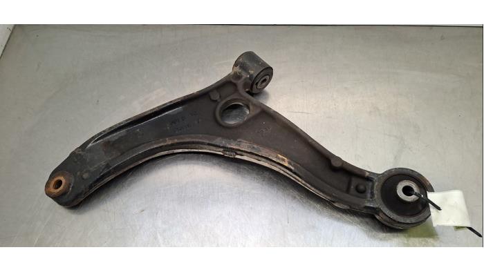 Bras de suspension avant droit Renault Master