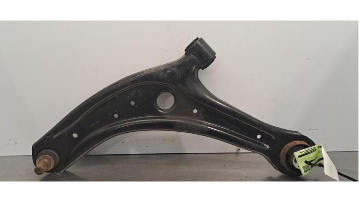 Bras de suspension avant gauche Ford Fiesta