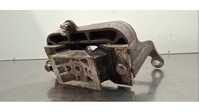 Support moteur Renault Master