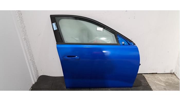 Portière 4portes avant droite Opel Astra