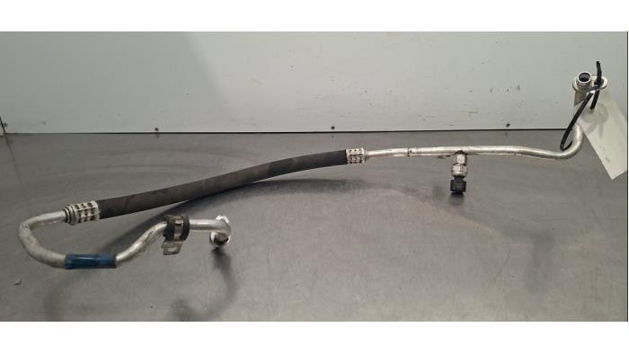 Tuyau clim Renault Master