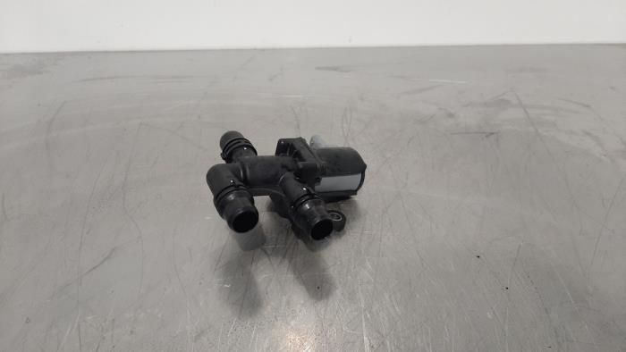 Robinet chauffage électrique Peugeot 208