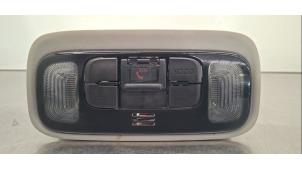 Gebruikte Binnenverlichting voor Toyota Yaris IV (P21/PA1/PH1) 1.5 12V Hybrid Prijs € 30,25 Inclusief btw aangeboden door Autohandel Didier